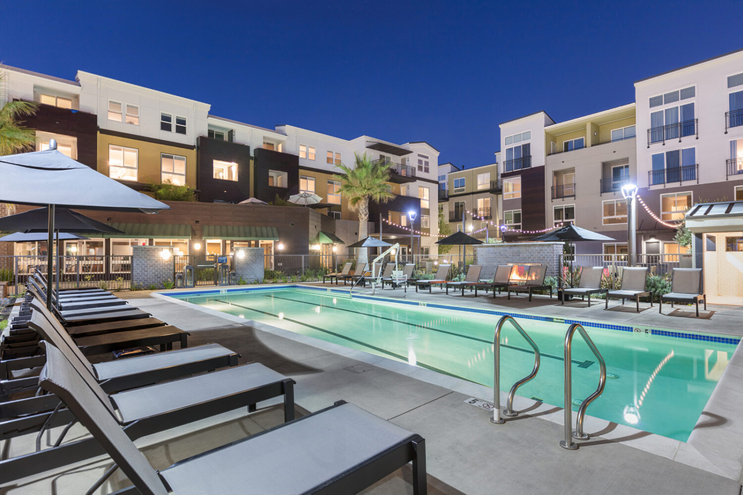 Bell Mt. Tam Gallery Apts in Corte Madera